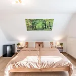 Apartamento Scenic View - Infra Sauna - Spacious - Mandula Vendeghaz