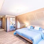 Scenic View - Infra Sauna - Spacious - Mandula Vendeghaz *