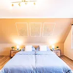 Scenic View - Infra Sauna - Spacious - Mandula Vendeghaz Apartamento Bodrogkisfalud