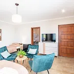 Scenic View - Infra Sauna - Spacious - Mandula Vendeghaz Apartamento *