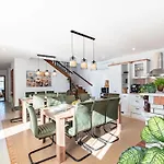 Apartamento Scenic View - Infra Sauna - Spacious - Mandula Vendeghaz *