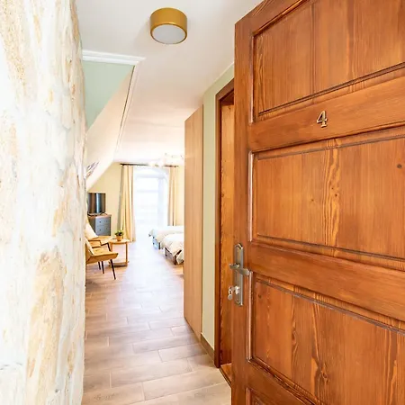 Scenic View - Infra Sauna - Spacious - Mandula Vendeghaz Апартаменты *