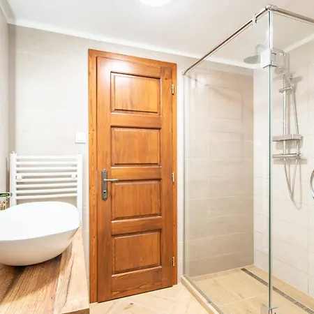 Апартаменты Scenic View - Infra Sauna - Spacious - Mandula Vendeghaz