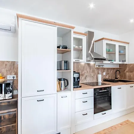 Scenic View - Infra Sauna - Spacious - Mandula Vendeghaz *