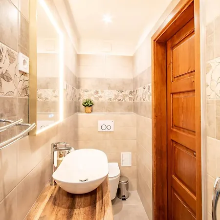 Апартаменты Scenic View - Infra Sauna - Spacious - Mandula Vendeghaz *