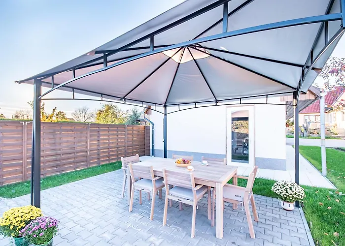 Lägenhet Scenic View - Infra Sauna - Spacious - Mandula Vendeghaz