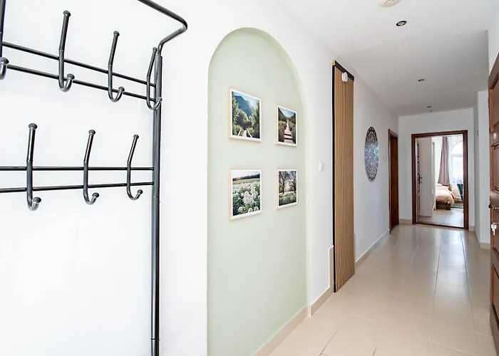 Scenic View - Infra Sauna - Spacious - Mandula Vendeghaz *