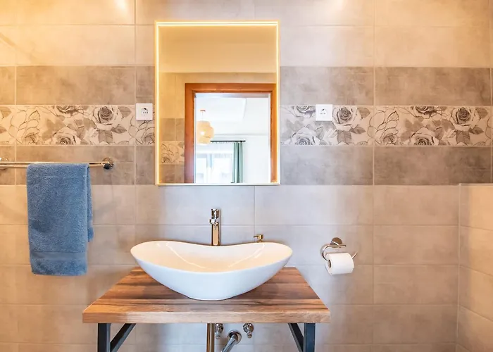 Scenic View - Infra Sauna - Spacious - Mandula Vendeghaz Lägenhet Bodrogkisfalud
